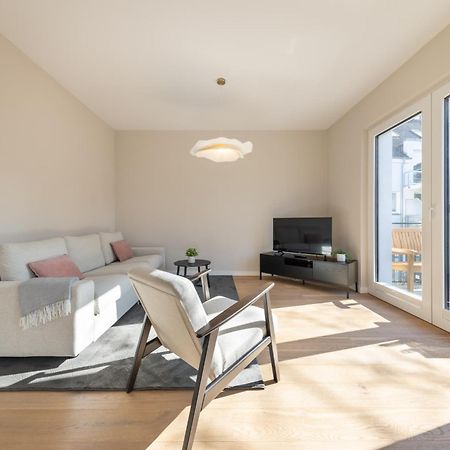 Ferienwohnung Strom Acht - Modern Frisch Inkl Stellplatz, Balkon - 200M Zum Alten Strom Rostock Eksteriør billede