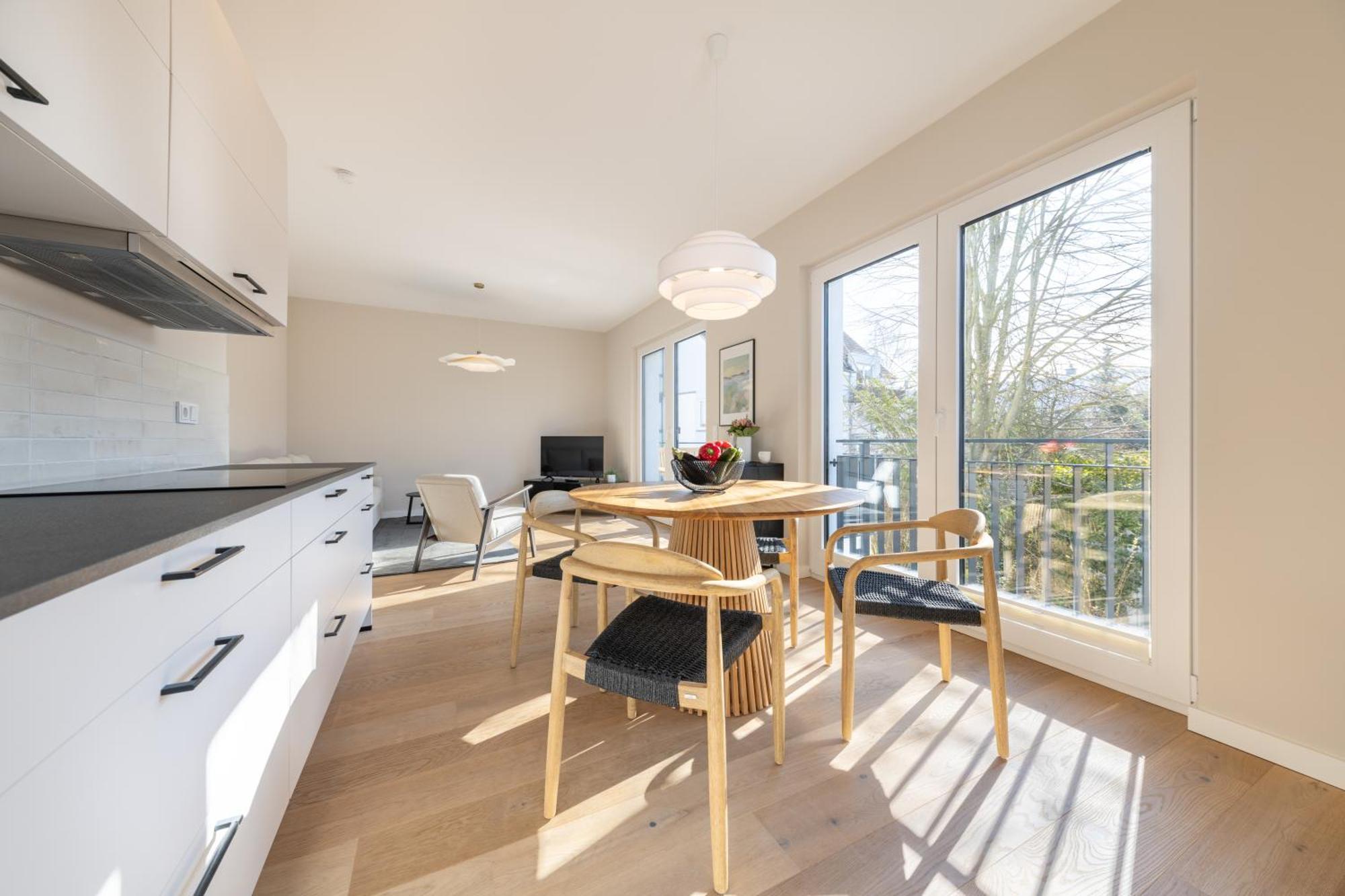 Ferienwohnung Strom Acht - Modern Frisch Inkl Stellplatz, Balkon - 200M Zum Alten Strom Rostock Eksteriør billede